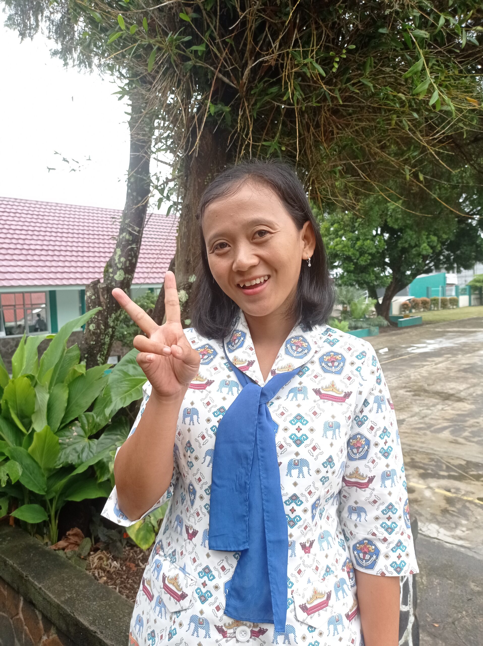 MARGARETHA BERTIE R, S.Pd